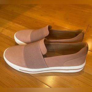 Clark’s women’s sleek shoes